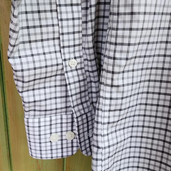 Croft & Borrow Men's   Classic Fit Button Shirt 15.5 - Picture 2 of 7